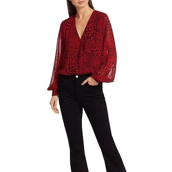 𝅺❤️RED Leopard Top❤️ Gen Love XS - Picture 2 of 5